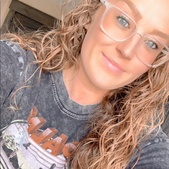 MEET CRAZY CARL - Picture 4 of 15